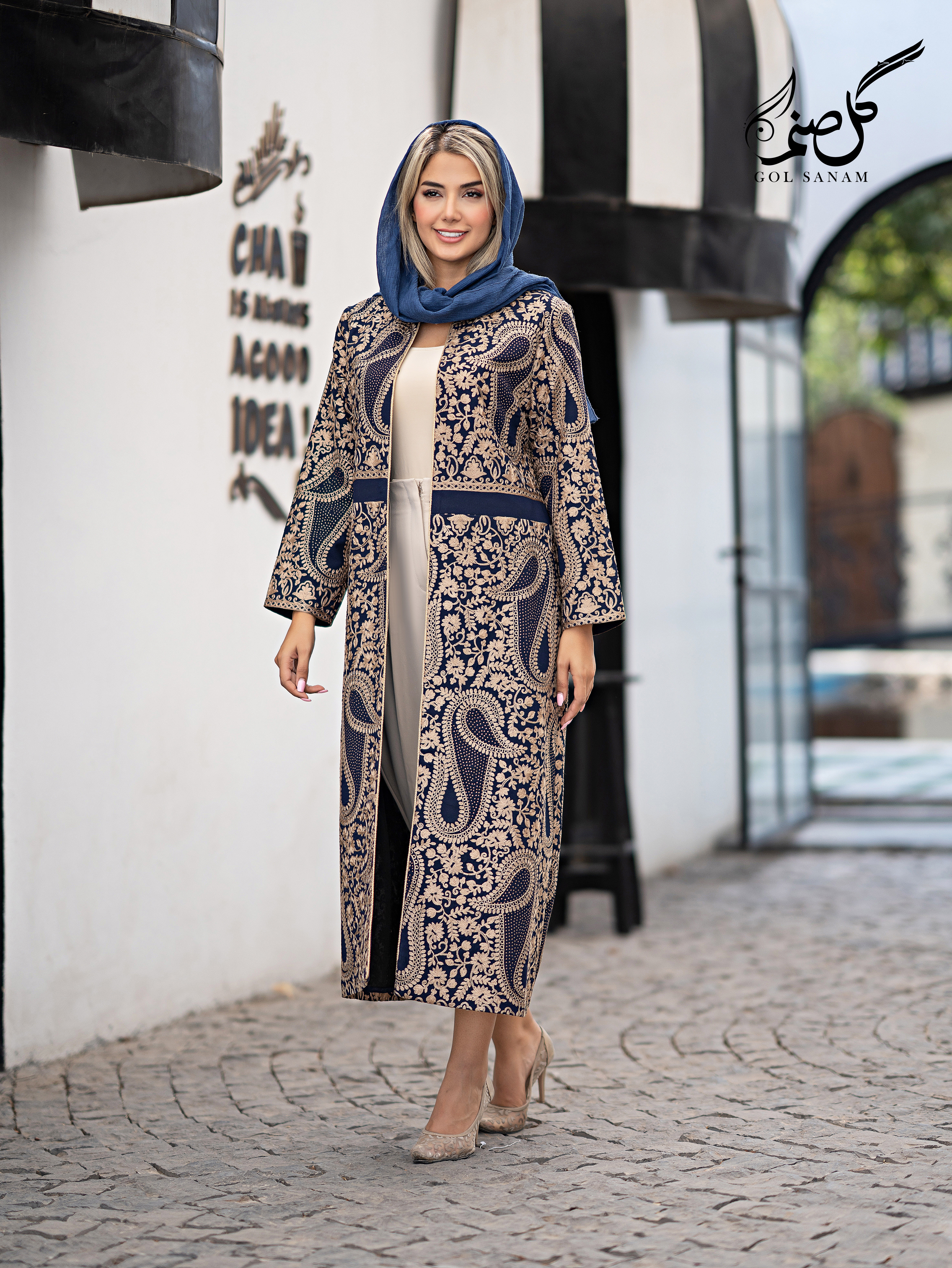 عبا بلند حریر سوزندوزی ترمه (عمده )